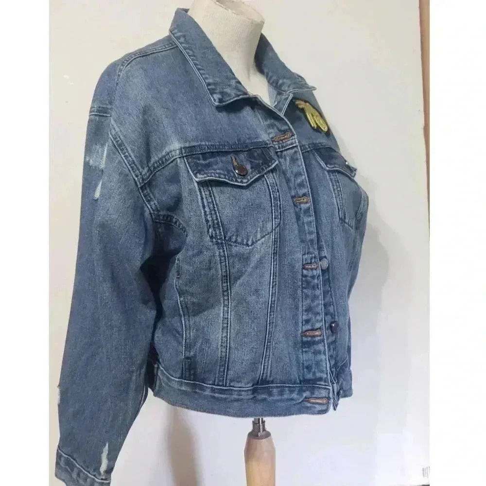 Boom Boom womens jean jacket size small over sized fit‎ short beaded tiger - Picture 3 of 7